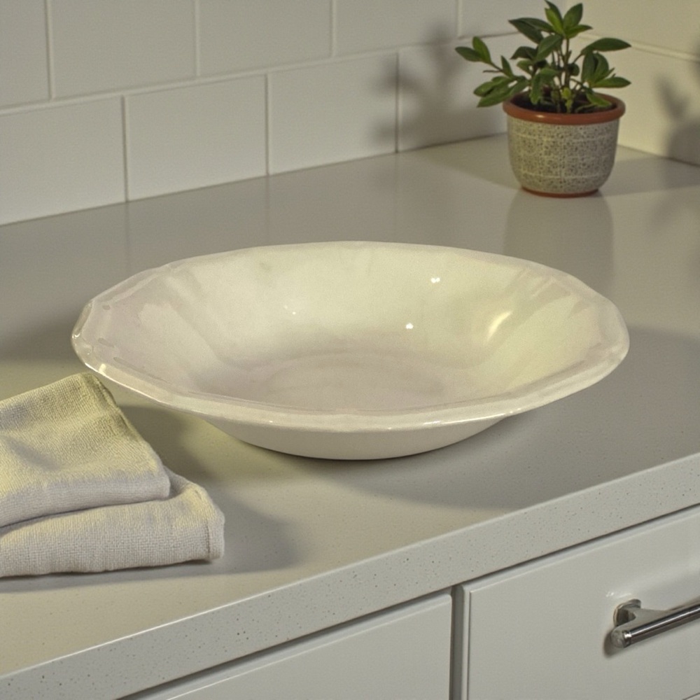 Gibson Everyday Ivory Stoneware Serving, Cereal, Soup Bowl – Scalloped Edge